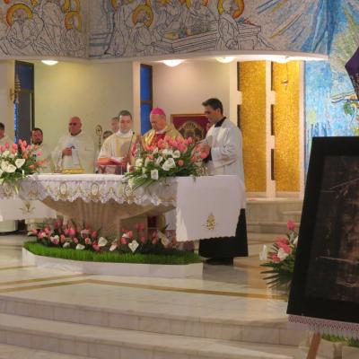 17 aprilie: Iaşi: Liturghia crismei