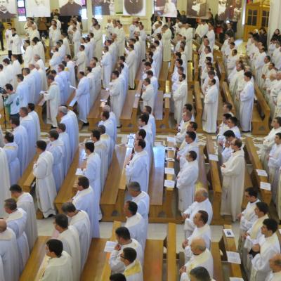 17 aprilie: Iaşi: Liturghia crismei