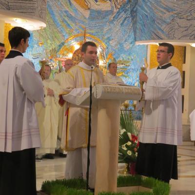 17 aprilie: Iaşi: Liturghia crismei