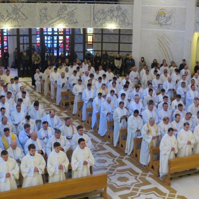 17 aprilie: Iaşi: Liturghia crismei