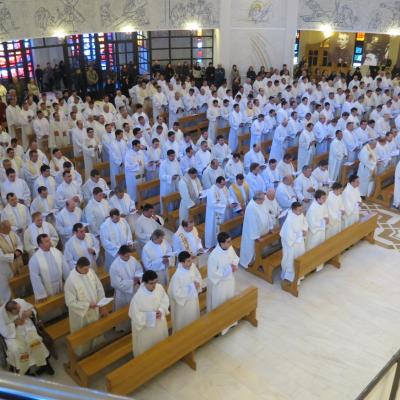 17 aprilie: Iaşi: Liturghia crismei