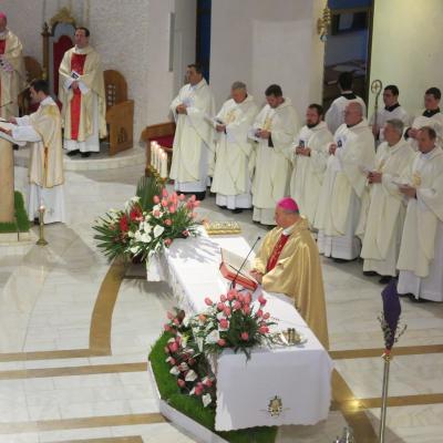 17 aprilie: Iaşi: Liturghia crismei