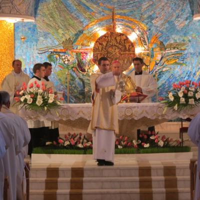 17 aprilie: Iaşi: Liturghia crismei