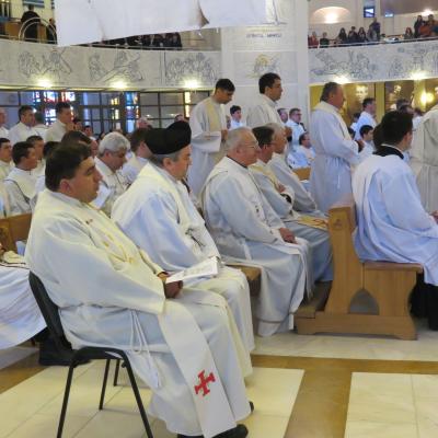 17 aprilie: Iaşi: Liturghia crismei