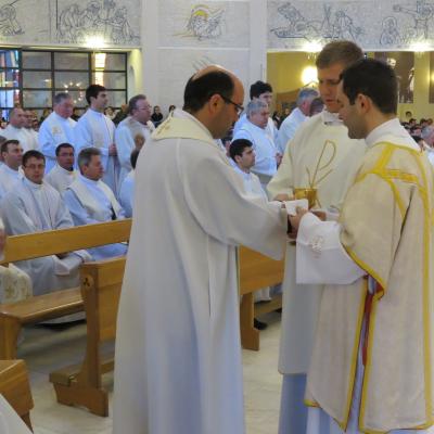 17 aprilie: Iaşi: Liturghia crismei
