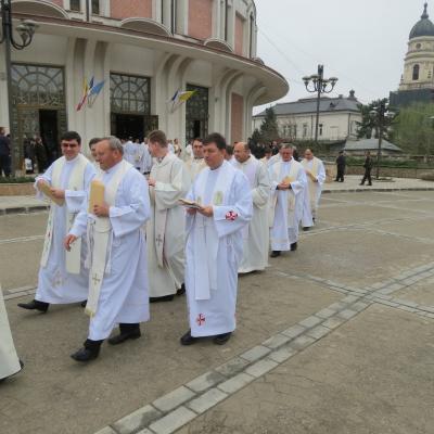 17 aprilie: Iaşi: Liturghia crismei