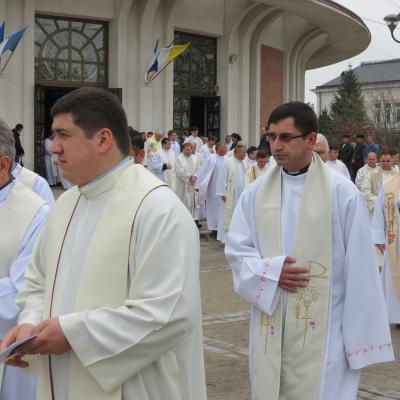 17 aprilie: Iaşi: Liturghia crismei
