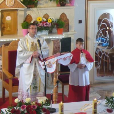 17-21 aprilie: Ciugheş: Sărbătoare Paştelui