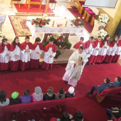 17-21 aprilie: Ciugheş: Sărbătoare Paştelui