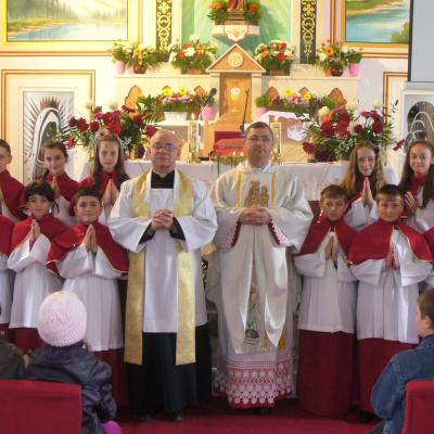 17-21 aprilie: Ciugheş: Sărbătoare Paştelui