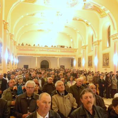 20 aprilie: Huşi-Corni: Sărbătoarea Învierii Domnului