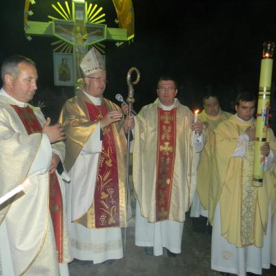 20 aprilie: Huşi-Corni: Sărbătoarea Învierii Domnului