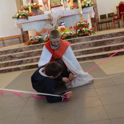 21 aprilie: Cleja "Sfântul Francisc": Program artistic pregătit de copii