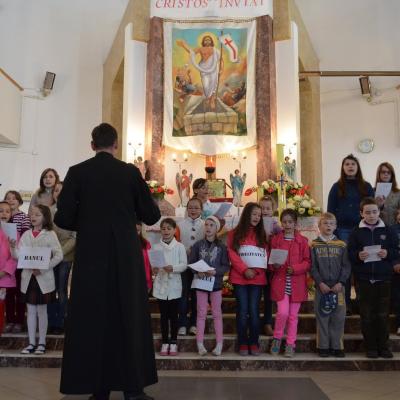 21 aprilie: Cleja "Sfântul Francisc": Program artistic pregătit de copii