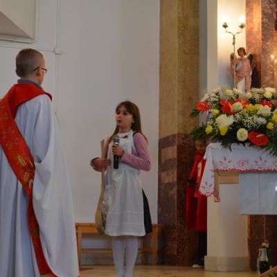 21 aprilie: Cleja "Sfântul Francisc": Program artistic pregătit de copii
