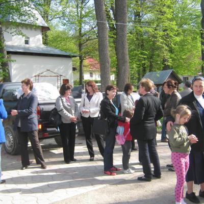22 aprilie: Iaşi ("Sfânta Tereza"): Martori ai învierii, la bolnavii de la Grajduri