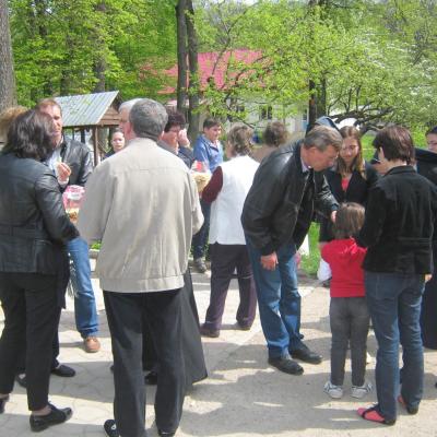 22 aprilie: Iaşi ("Sfânta Tereza"): Martori ai învierii, la bolnavii de la Grajduri