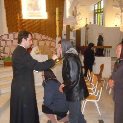 27 aprilie: Gherăeşti: Duminica Divinei Milostiviri