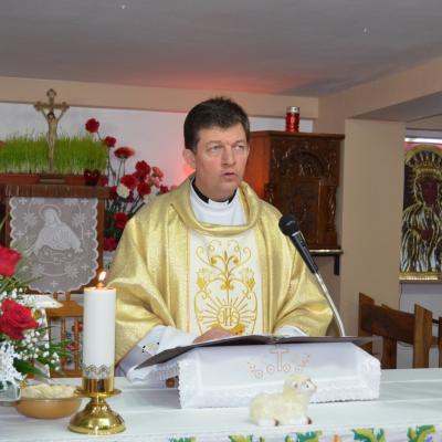 27 aprilie: Satu Nou (BC): Prima Sfântă Împărtăşanie