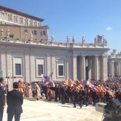 30 aprilie: Vatican: Binecuvântarea de către papa Francisc a noilor veşminte şi coroane ale Icoanei Maicii Domnului de la Cacica, în cadrul audienţei generale, fiindu-i prezentate de o delegaţie condusă de PS Petru Gherghel