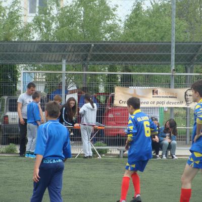 3 mai: Bacău: Cupa "Kolping Moldova" la fotbal