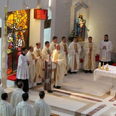 8 mai: Iaşi: Curajul de a te opune. Rolul Bisericii Catolice la căderea comunismului în Europa de Est