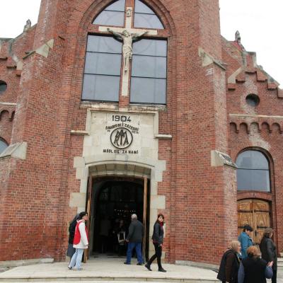 10 mai: Pelerinajul bolnavilor la sanctuarul marian de la Cacica