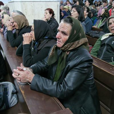 10 mai: Pelerinajul bolnavilor la sanctuarul marian de la Cacica