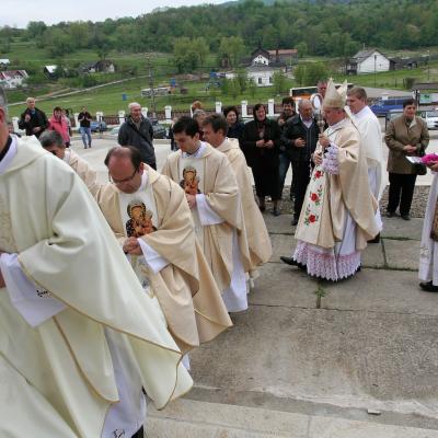 10 mai: Pelerinajul bolnavilor la sanctuarul marian de la Cacica
