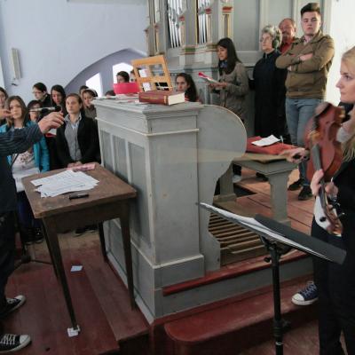 10 mai: Pelerinajul bolnavilor la sanctuarul marian de la Cacica
