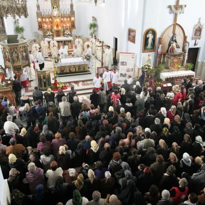 10 mai: Pelerinajul bolnavilor la sanctuarul marian de la Cacica