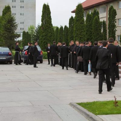 10 mai: Roman: Întâlnirea anuală dintre seminariştii diecezani şi cei franciscani la Roman