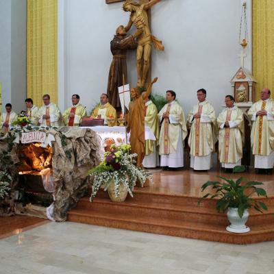 10 mai: Roman: Întâlnirea anuală dintre seminariştii diecezani şi cei franciscani la Roman