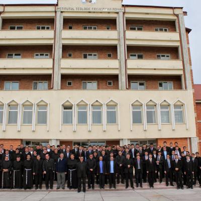10 mai: Roman: Întâlnirea anuală dintre seminariştii diecezani şi cei franciscani la Roman