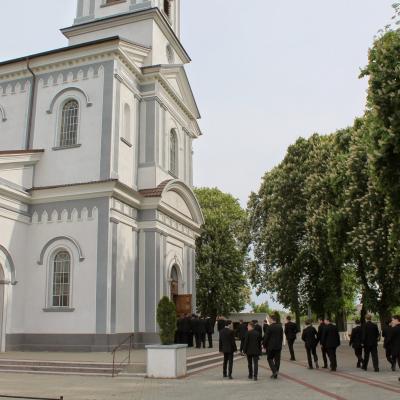 10 mai: Roman: Întâlnirea anuală dintre seminariştii diecezani şi cei franciscani la Roman