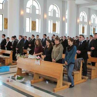 10 mai: Roman: Întâlnirea anuală dintre seminariştii diecezani şi cei franciscani la Roman