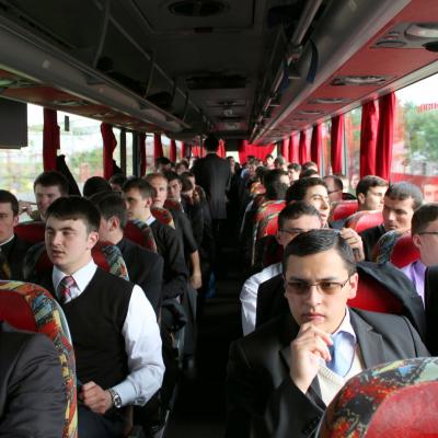 10 mai: Roman: Întâlnirea anuală dintre seminariştii diecezani şi cei franciscani la Roman