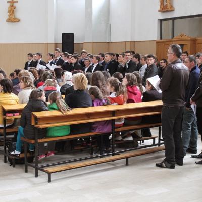 10 mai: Roman: Repetiţia generală a corului care va anima Liturghia de beatificare a episcopului martir Anton Durcovici