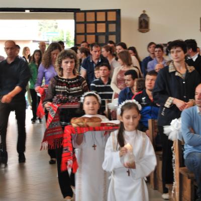 11 mai: Ladispoli: Prima Sfântă Împărtăşanie