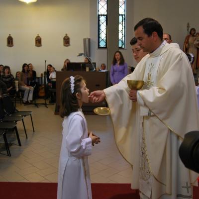 11 mai: Ladispoli: Prima Sfântă Împărtăşanie