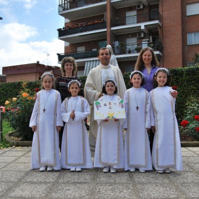 11 mai: Ladispoli: Prima Sfântă Împărtăşanie
