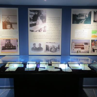 11 mai: Iaşi: Sfinţirea memorialului dedicat episcopului martir Anton Durcovici