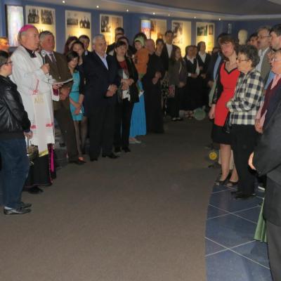 11 mai: Iaşi: Sfinţirea memorialului dedicat episcopului martir Anton Durcovici