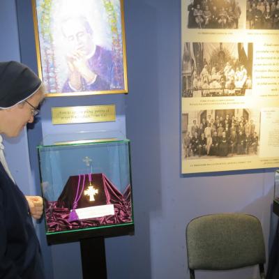 11 mai: Iaşi: Sfinţirea memorialului dedicat episcopului martir Anton Durcovici