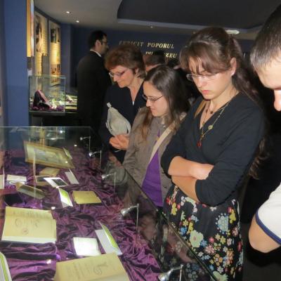 11 mai: Iaşi: Sfinţirea memorialului dedicat episcopului martir Anton Durcovici