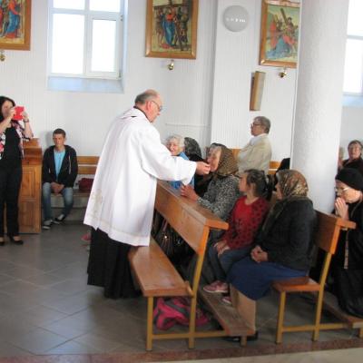 13 mai: Huşi: Ziua Bolnavului în Parohia "Sfântul Anton de Padova"