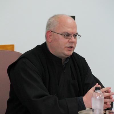 14 mai: Roman: Simpozion dedicat episcopului Anton Durcovici
