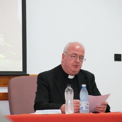 14 mai: Roman: Simpozion dedicat episcopului Anton Durcovici
