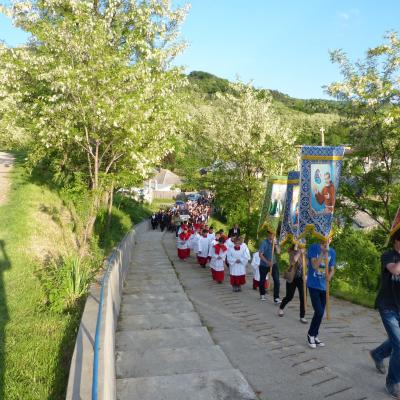 18 mai: Ploscuţeni: Procesiune în cinstea Fericitului Anton Durcovici