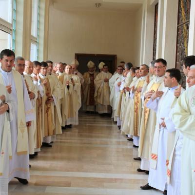 21-22 mai: Iaşi: Jubilee de 25 şi 20 de ani de sfântă Preoţie ale promoţiilor 1989 şi, respectiv, 1994, la Institutul Teologic "Sfântul Iosif"